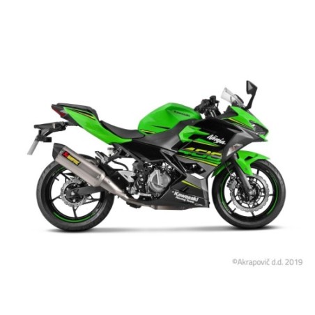 Akrapovic Silenziatore Omologato Carbonio Titanio per Kawasaki NINJA 400 2018-2024